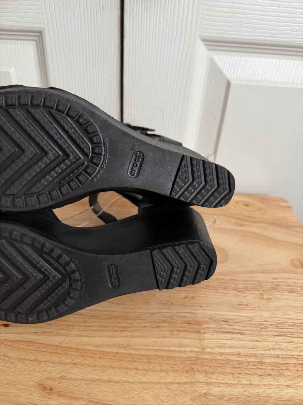 Crocs Leigh II Wedges Black Canvas Ankle Strap Sandals Y2K Minimalist Chic W7 - Picture 11 of 12